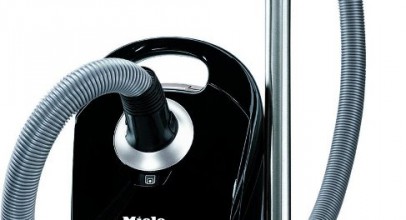 Aspirateur Miele Compact C1 Black Pearl EcoLine : une alternative plus légère et moins chère