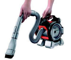 Aspirateur voiture filaire avec flexible Black et Decker PAD1200-XJ