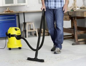 Test aspirateur eau et poussière garage Kärcher WD3P