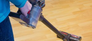 Test parquet aspirateur balai sans fil Dyson Digital Slim DC62