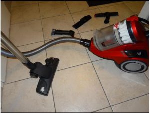 Test aspirateur sans sac pas cher puissant Dirt Devil DD5255-3 Infinity Rebel 55 HF