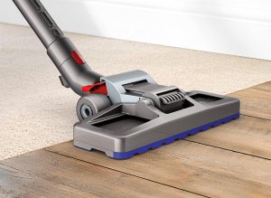 Test aspirateur sans sac puissant Dyson Big Ball Multifloor+ accessoires 1