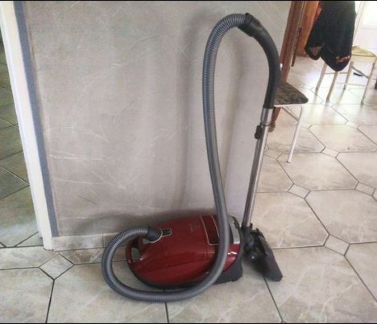 Que vaut l’aspirateur avec sac Miele Complete C3 Excellence EcoLine
